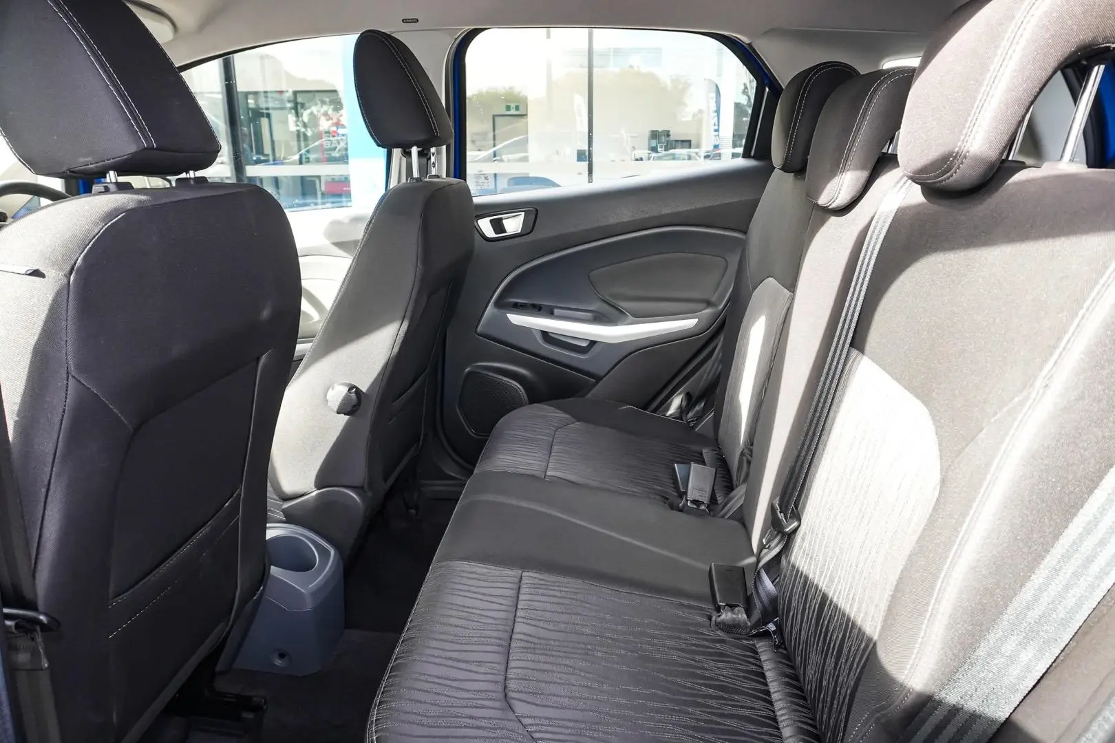 2017 Ford EcoSport Gallery Image 8