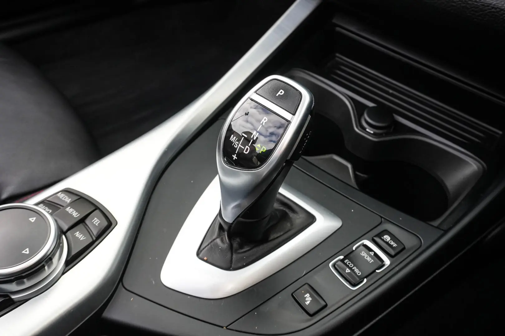 2014 BMW 2 Series Gallery Image 20
