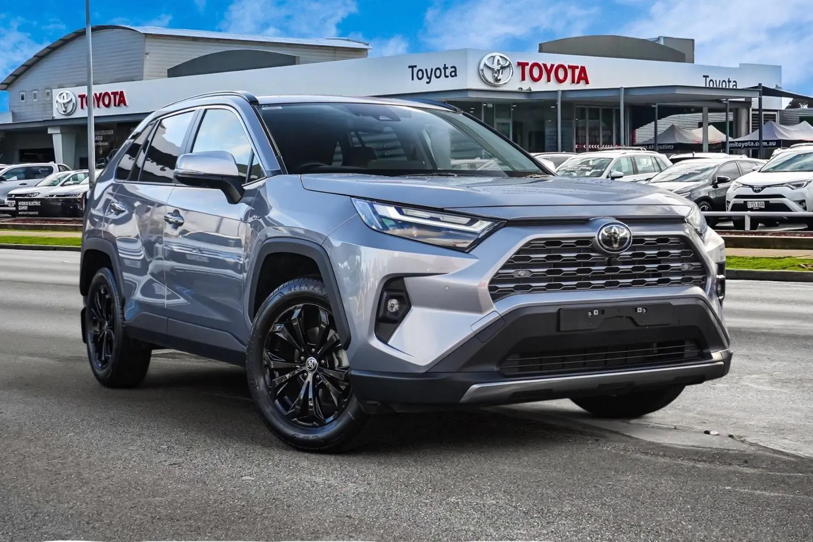 2025 Toyota RAV4 Image