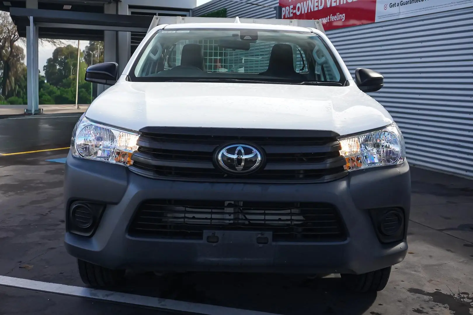 2022 Toyota Hilux Gallery Image 5