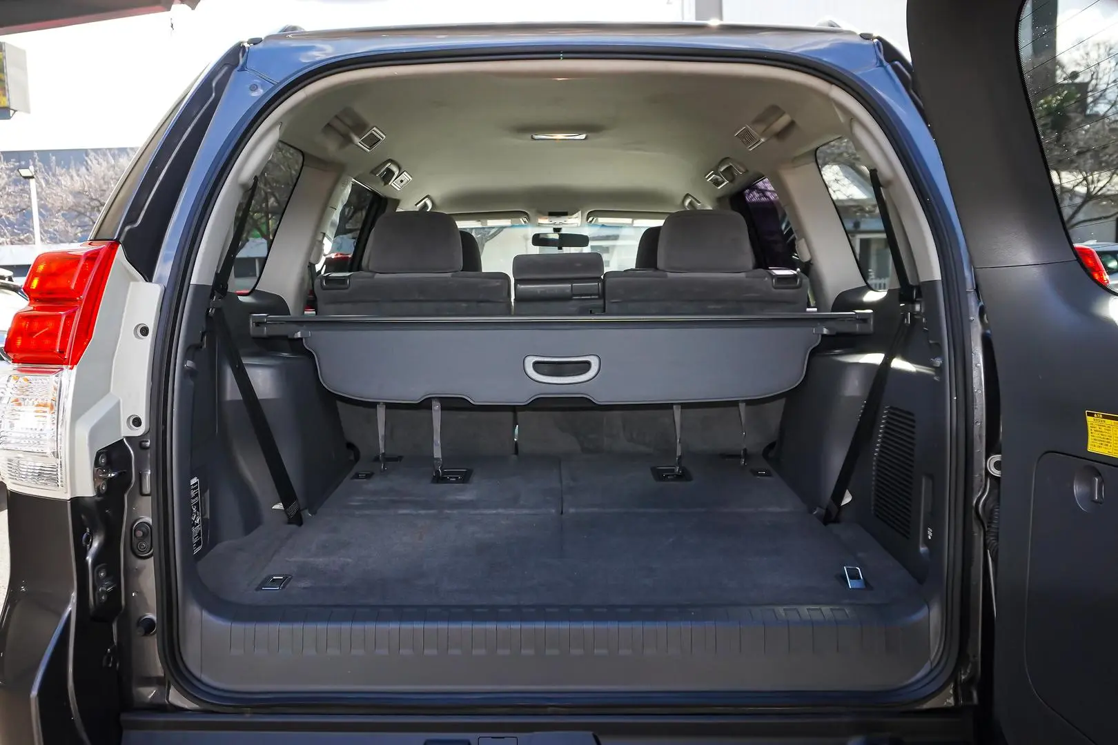2012 Toyota Landcruiser Prado Gallery Image 9