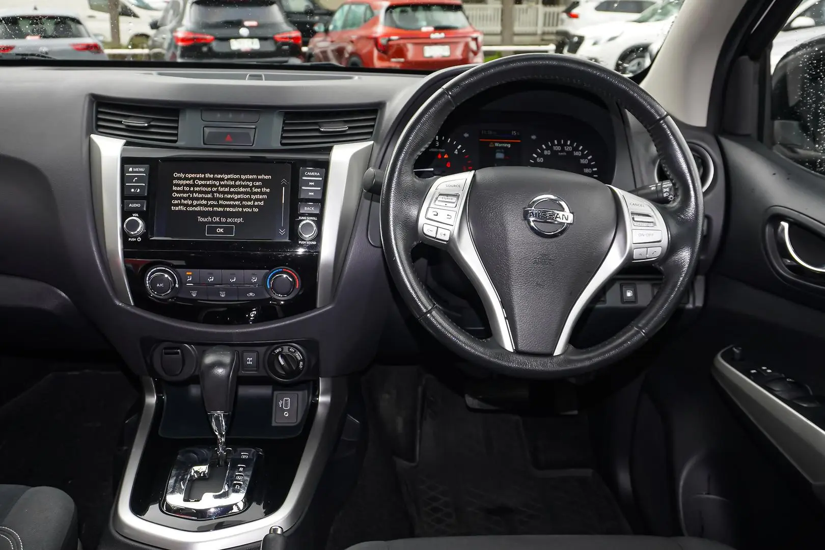 2019 Nissan Navara Gallery Image 8