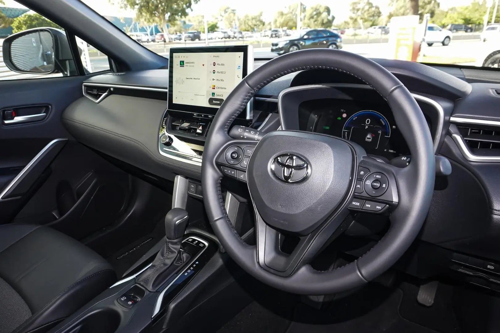 2025 Toyota Corolla Cross Gallery Image 6