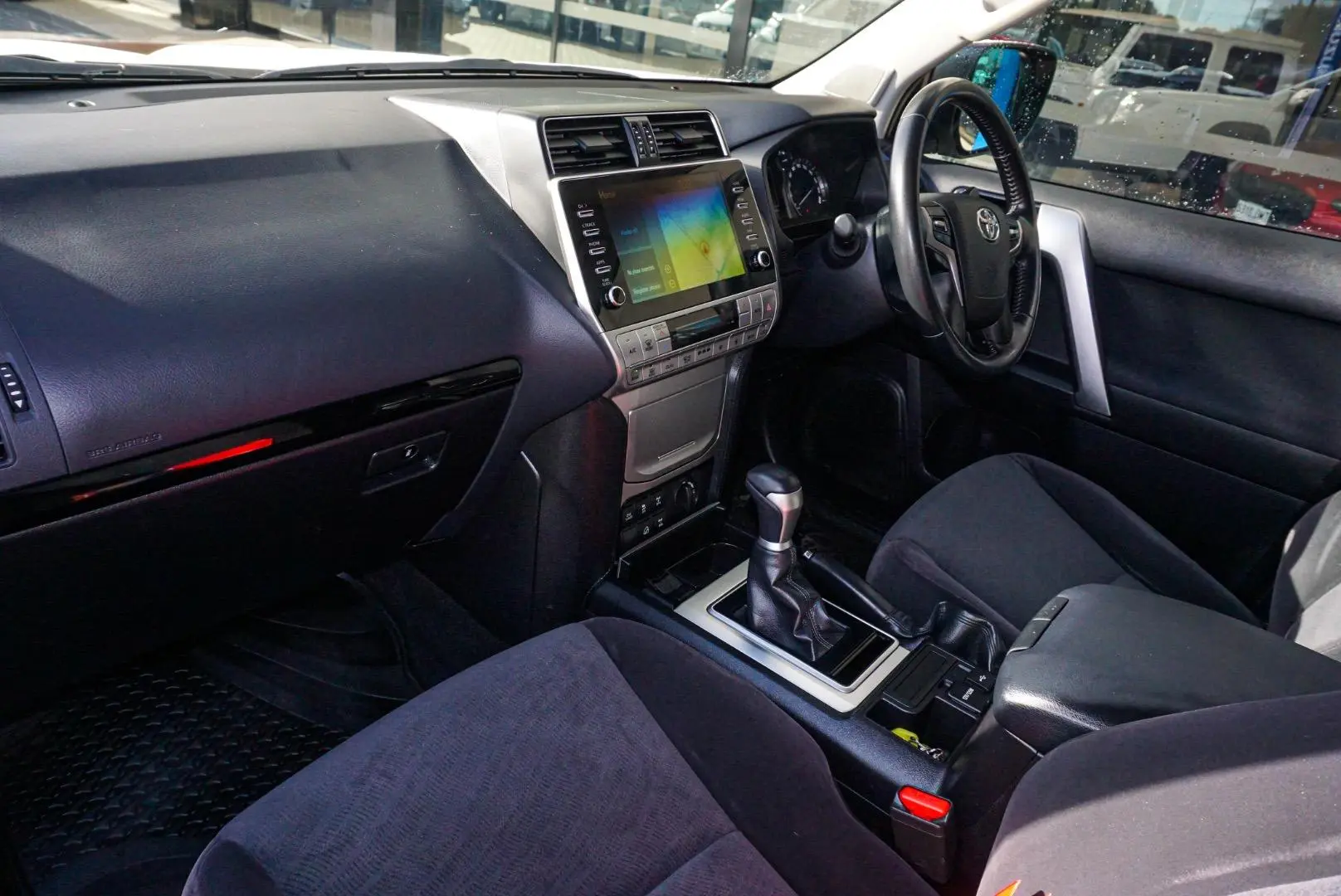 2021 Toyota Landcruiser Prado Gallery Image 10