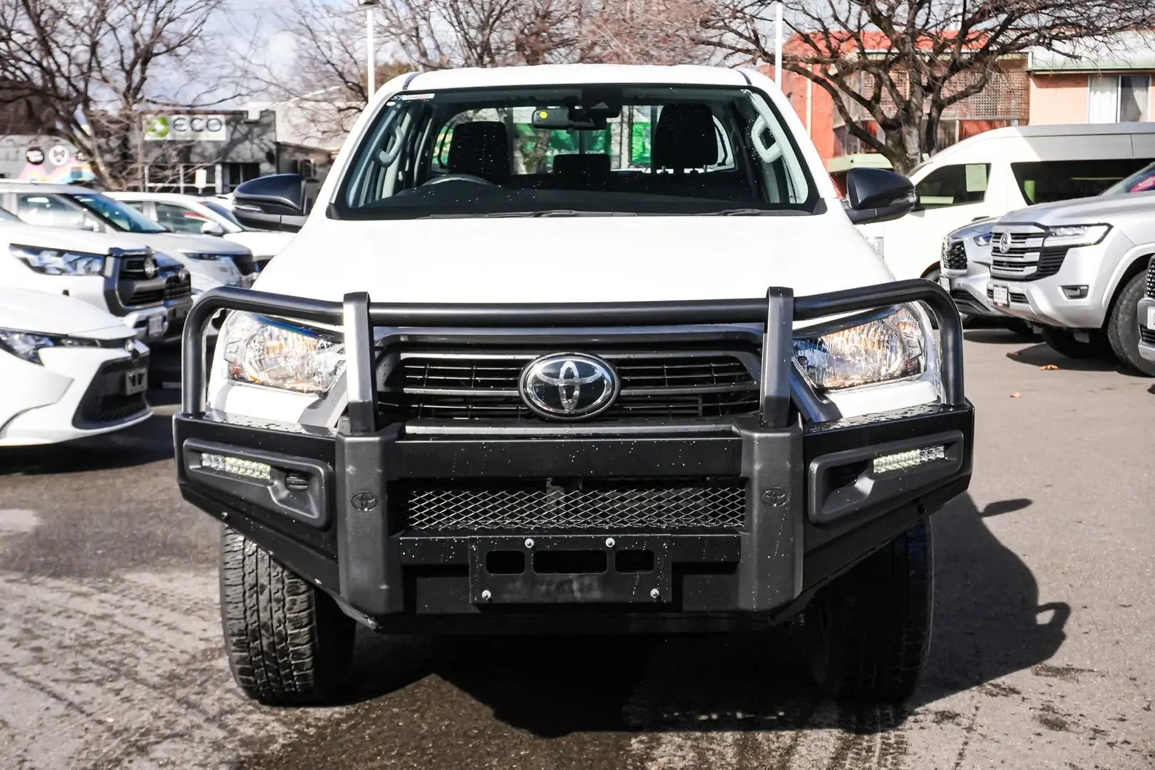 2021 Toyota Hilux Gallery Image 5