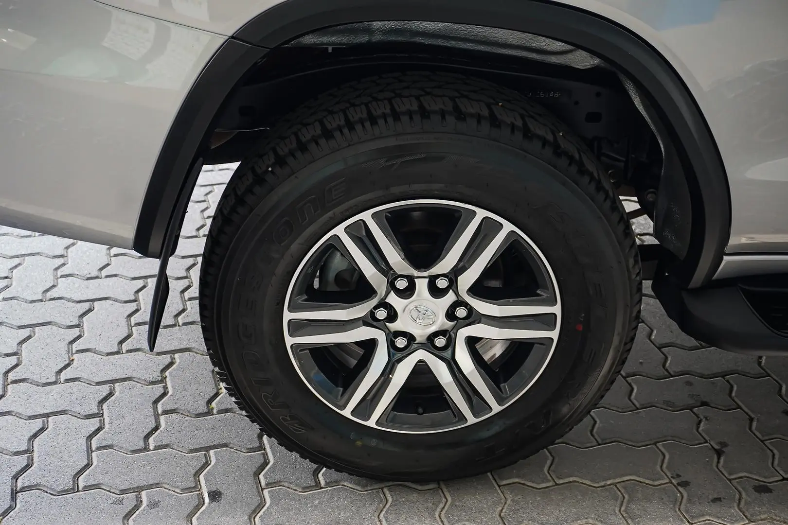 2021 Toyota Fortuner Gallery Image 15