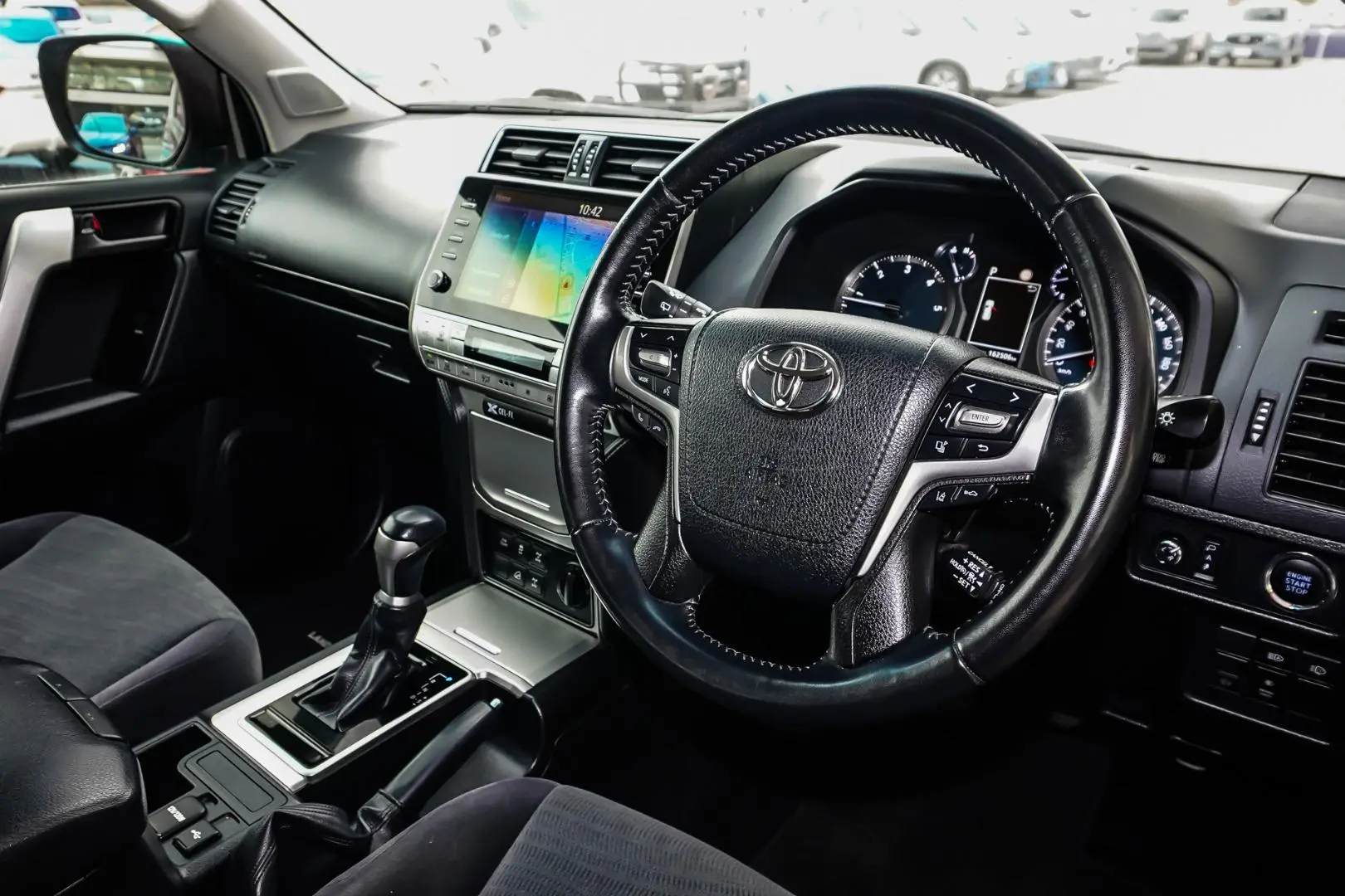 2021 Toyota Landcruiser Prado Gallery Image 6