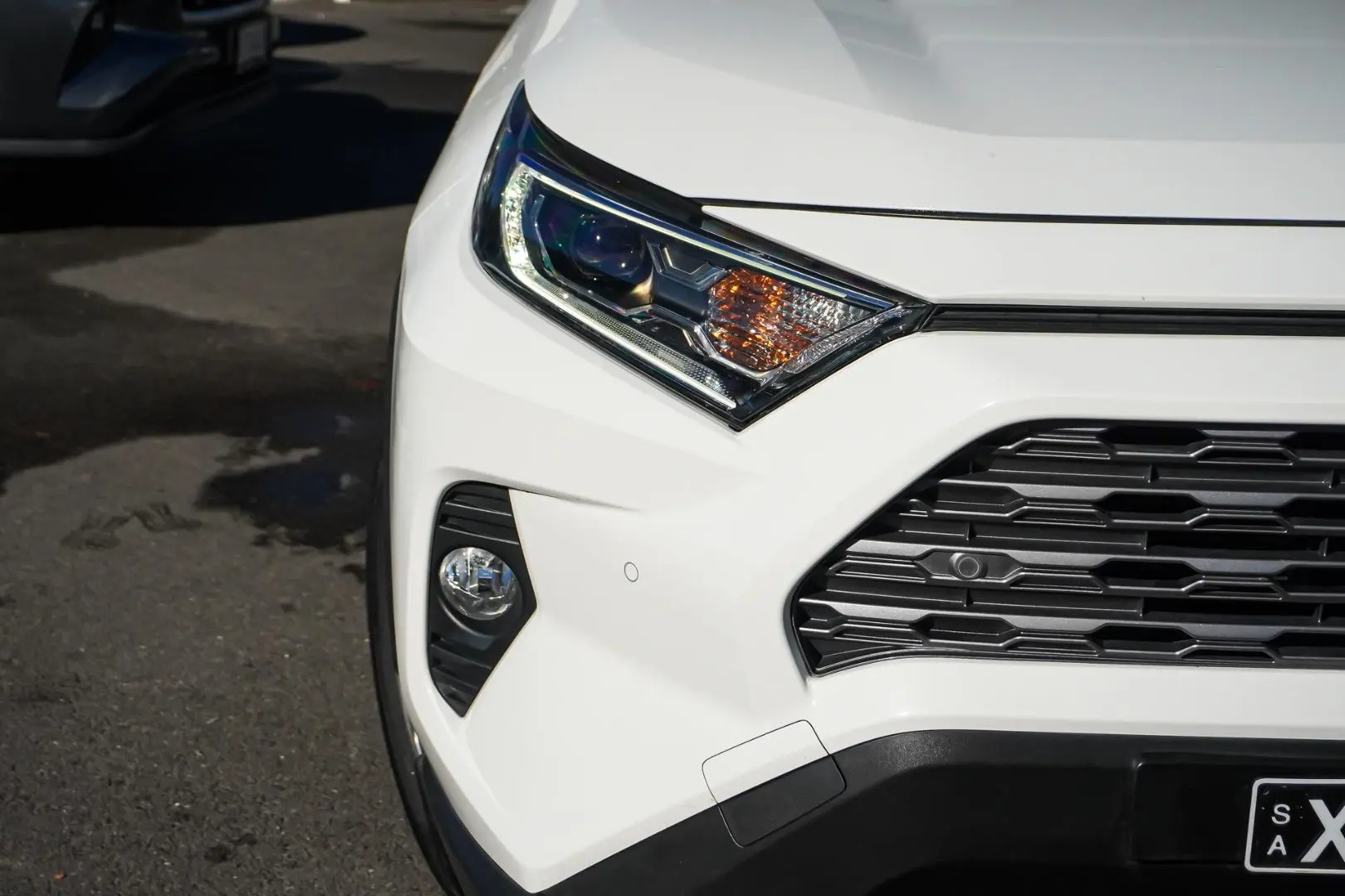 2020 Toyota RAV4 Gallery Image 12