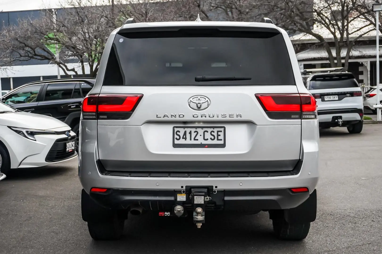 2022 Toyota Landcruiser Gallery Image 6