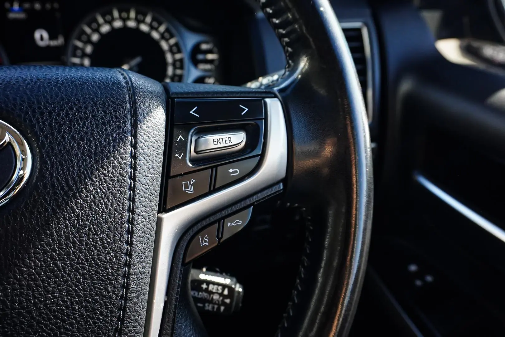 2021 Toyota Landcruiser Gallery Image 23