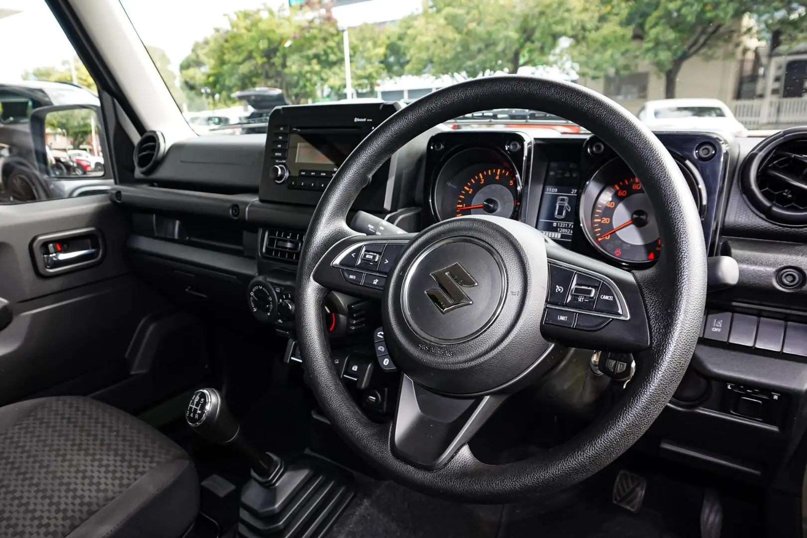 2021 Suzuki Jimny Gallery Image 7