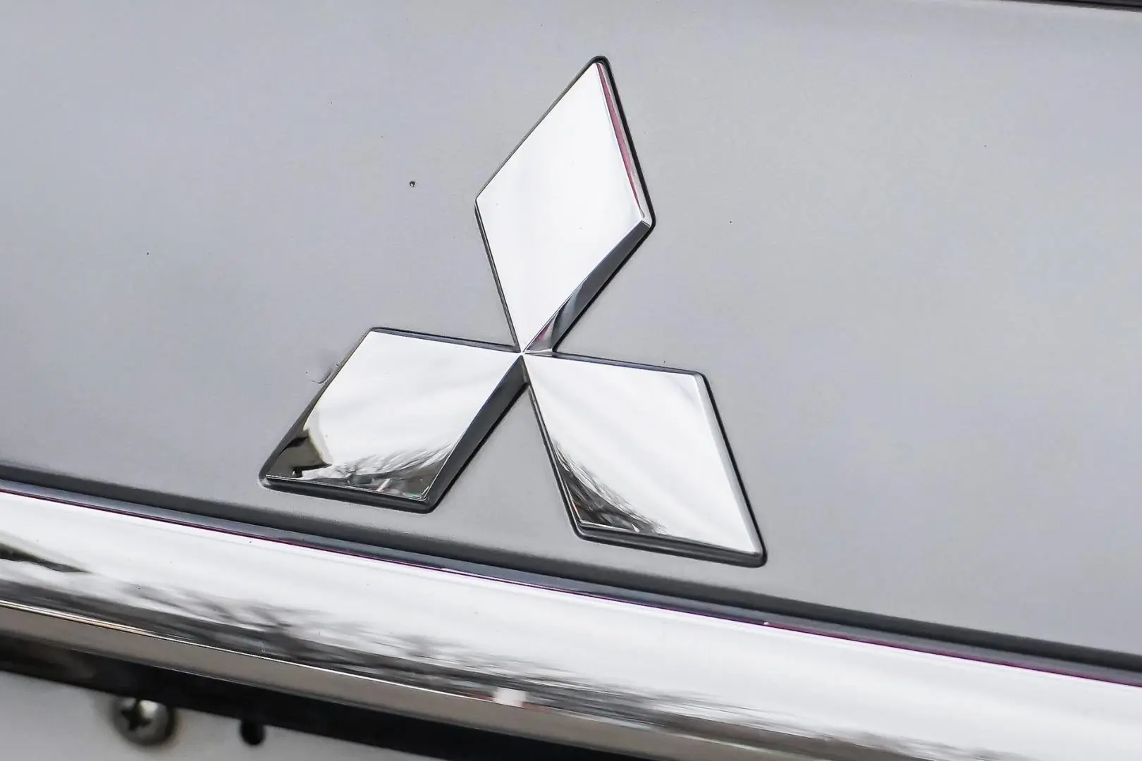 2018 Mitsubishi Eclipse Cross Gallery Image 15