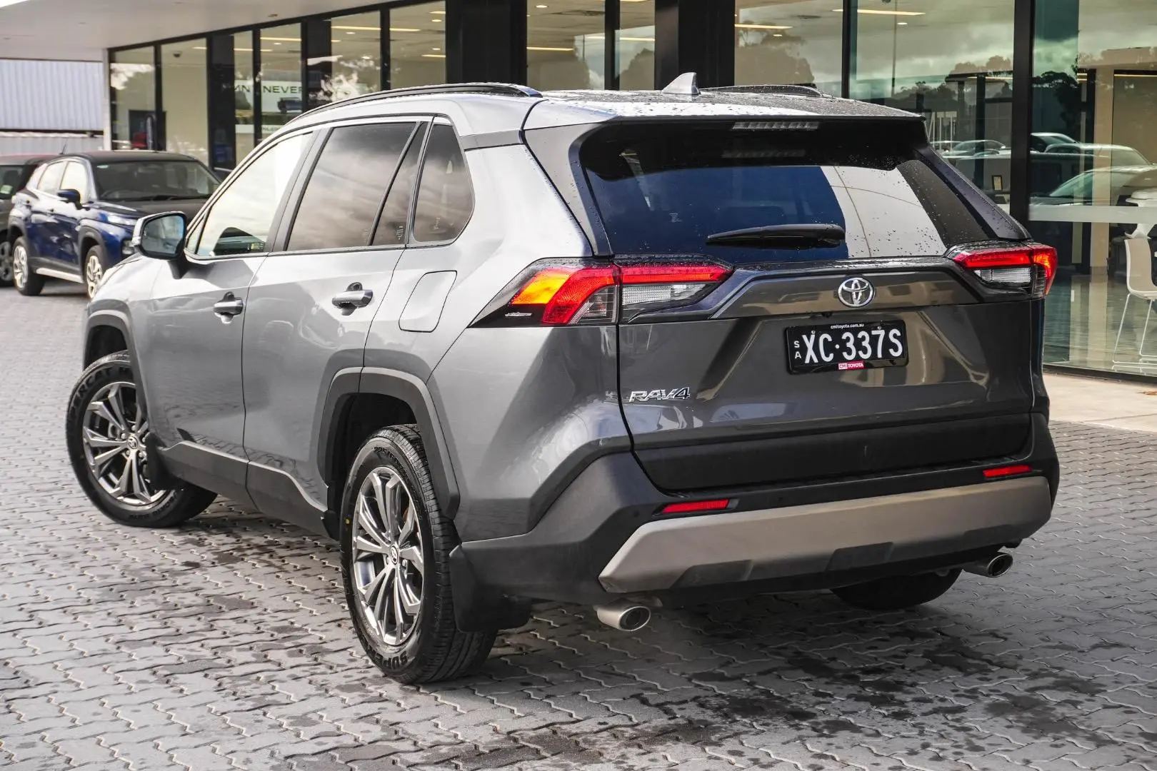 2022 Toyota RAV4 Gallery Image 3