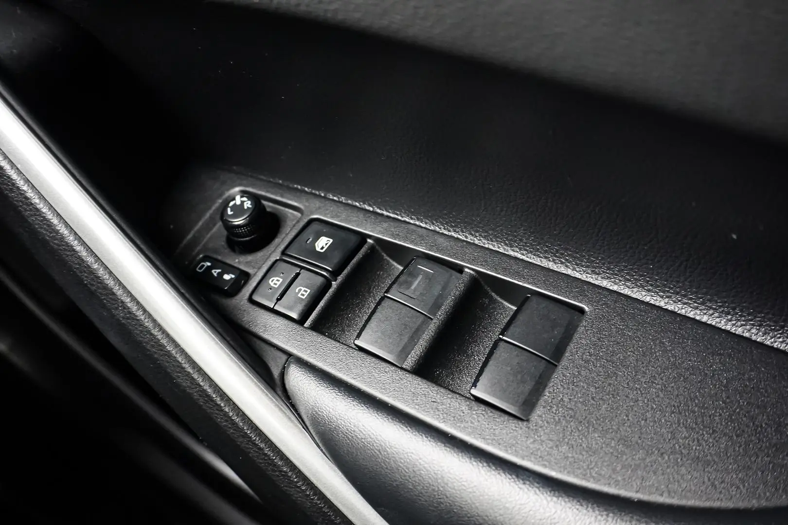 2022 Toyota Corolla Cross Gallery Image 21