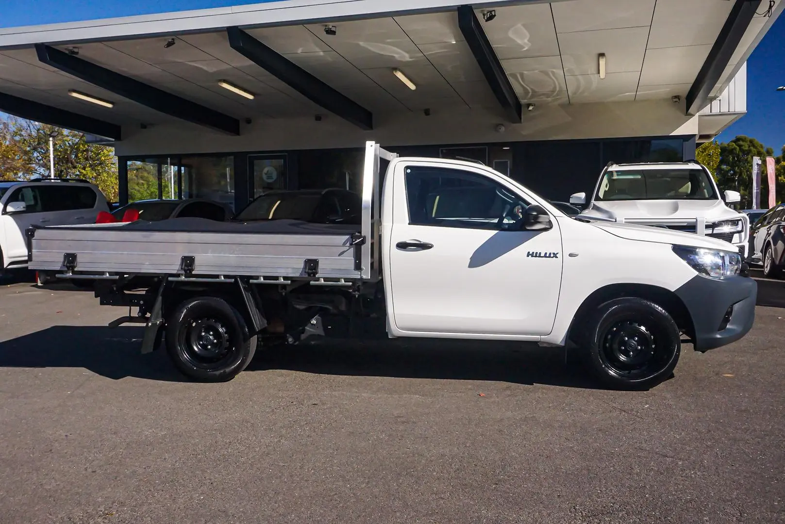 2021 Toyota Hilux Gallery Image 4