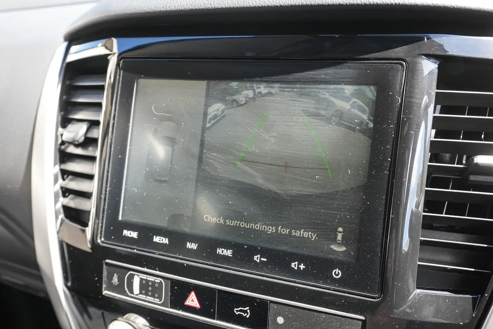 2024 Mitsubishi Pajero Sport Gallery Image 23