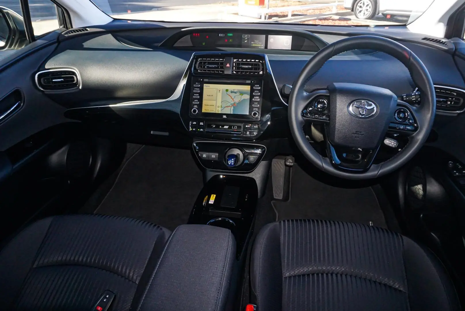 2021 Toyota Prius Gallery Image 8
