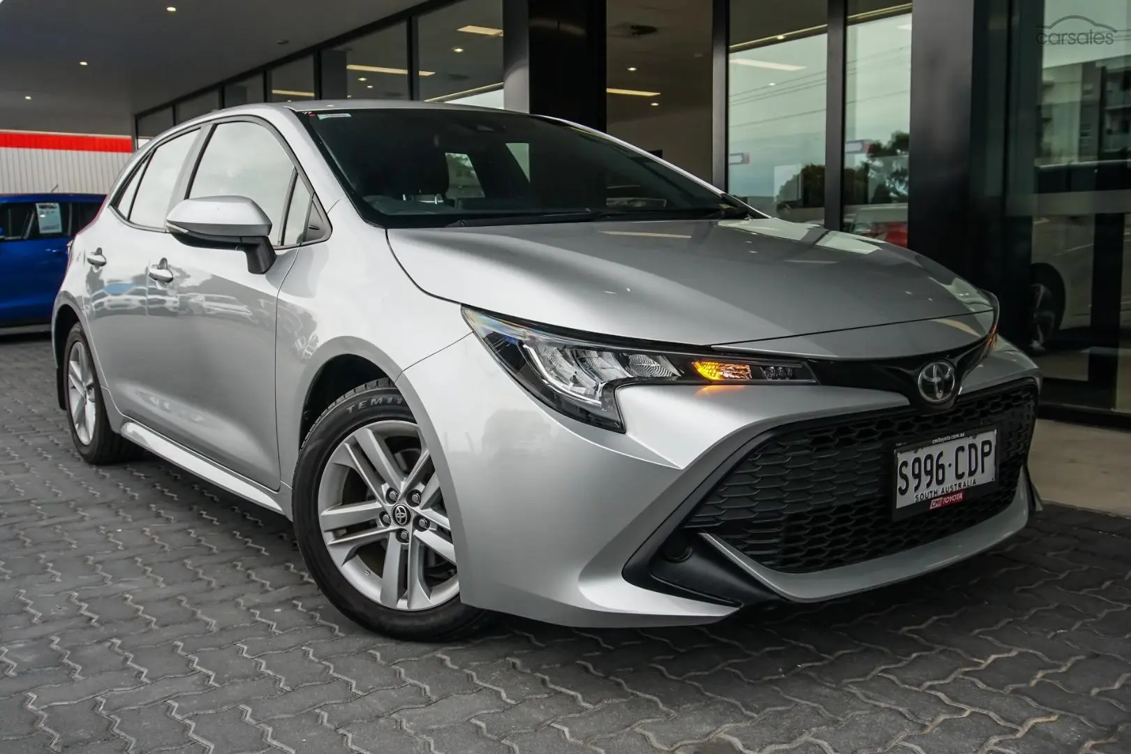 2019 Toyota Corolla Image 1