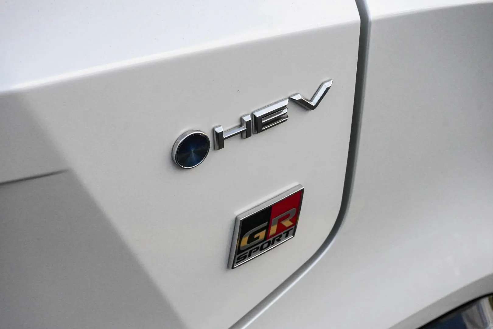 2024 Toyota C-HR Gallery Image 15