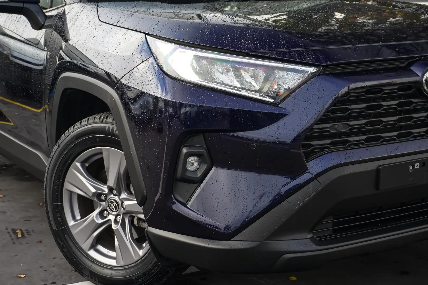 2024 Toyota RAV4 Gallery Image 12