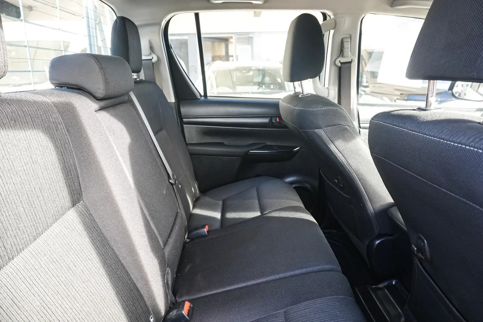 2022 Toyota Hilux Gallery Image 7