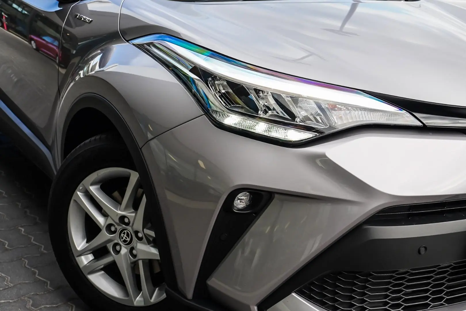 2021 Toyota C-HR Gallery Image 10