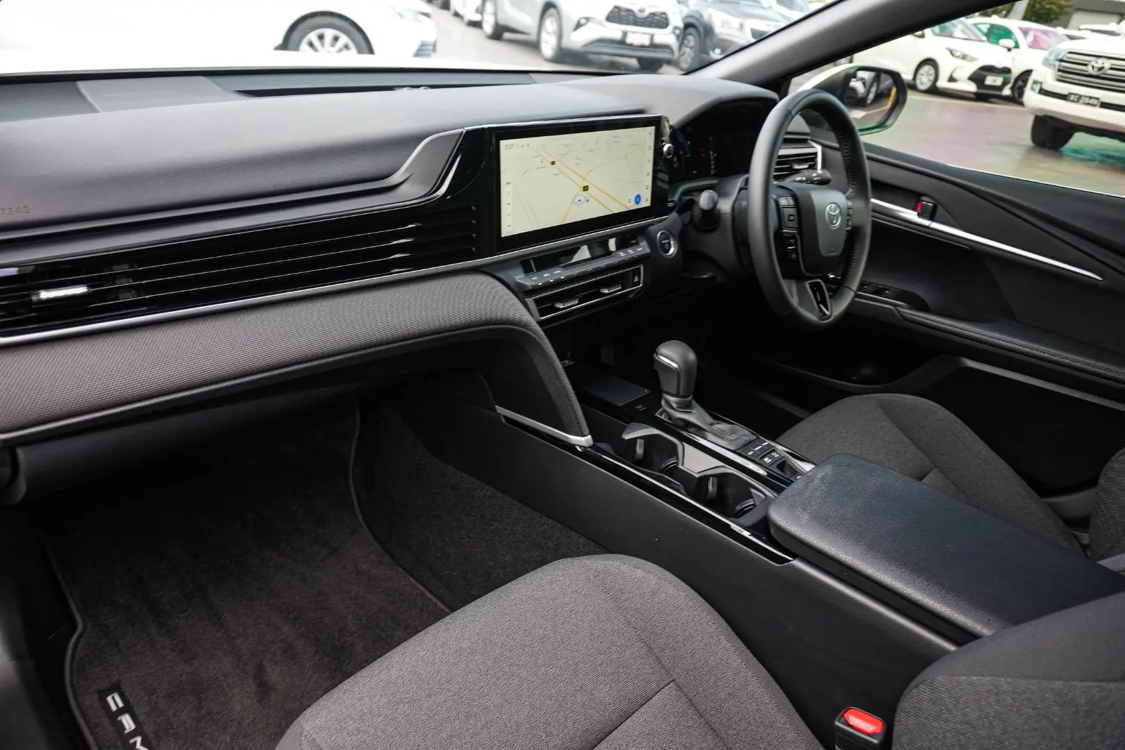 2025 Toyota Camry Gallery Image 10