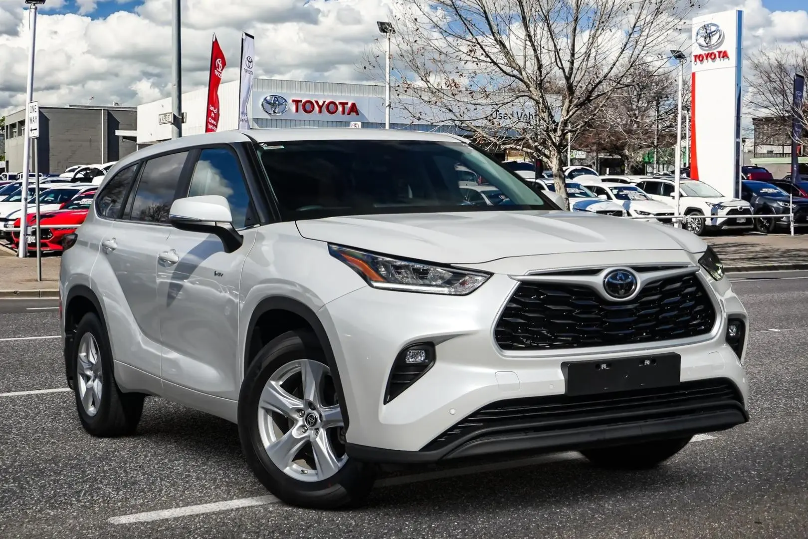 2025 Toyota Kluger Image