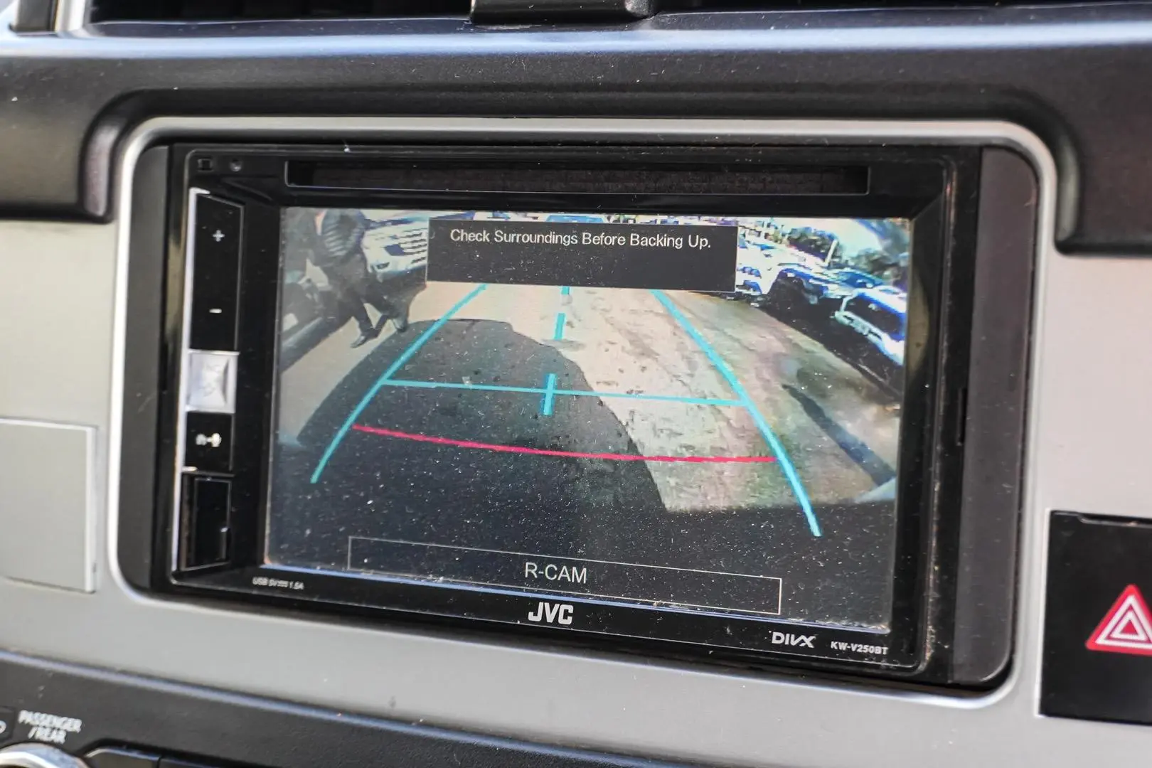 2014 Toyota Landcruiser Prado Gallery Image 20
