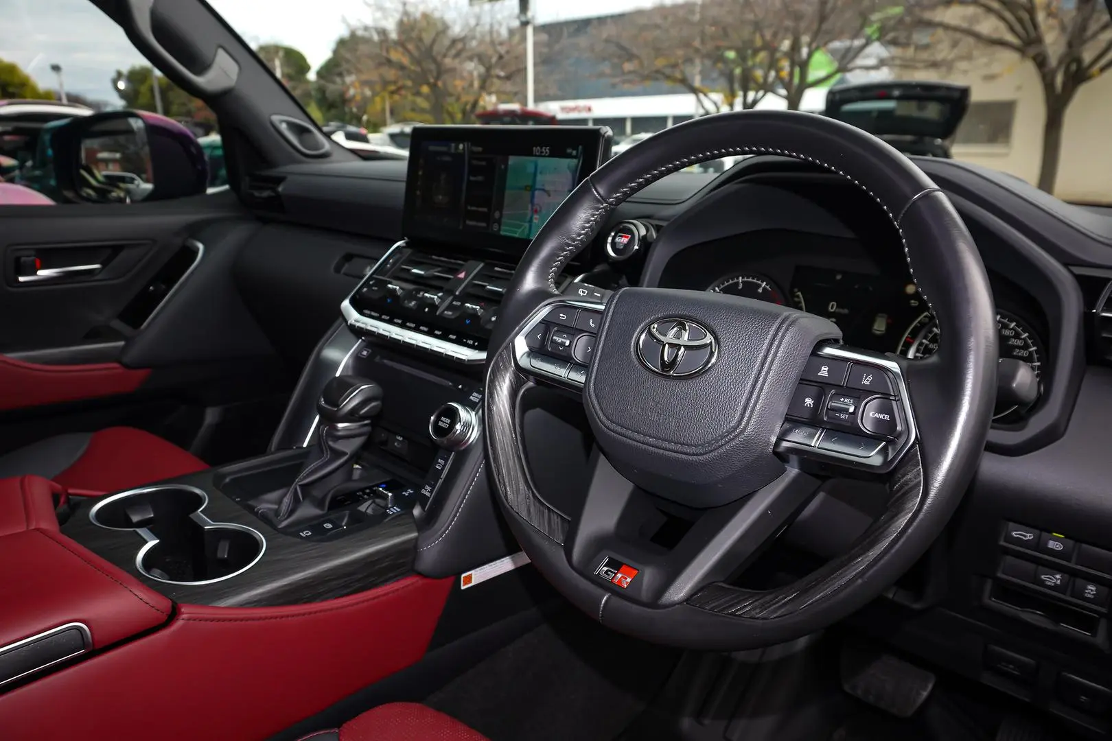 2024 Toyota Landcruiser Gallery Image 6