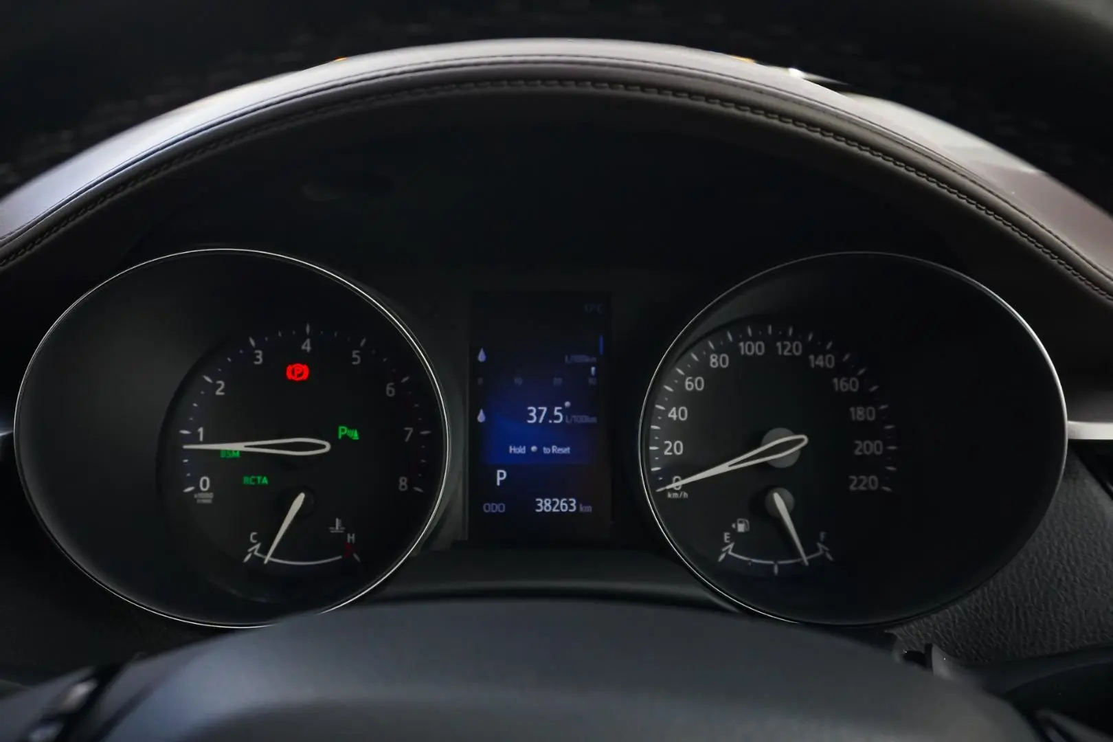 2019 Toyota C-HR Gallery Image 19
