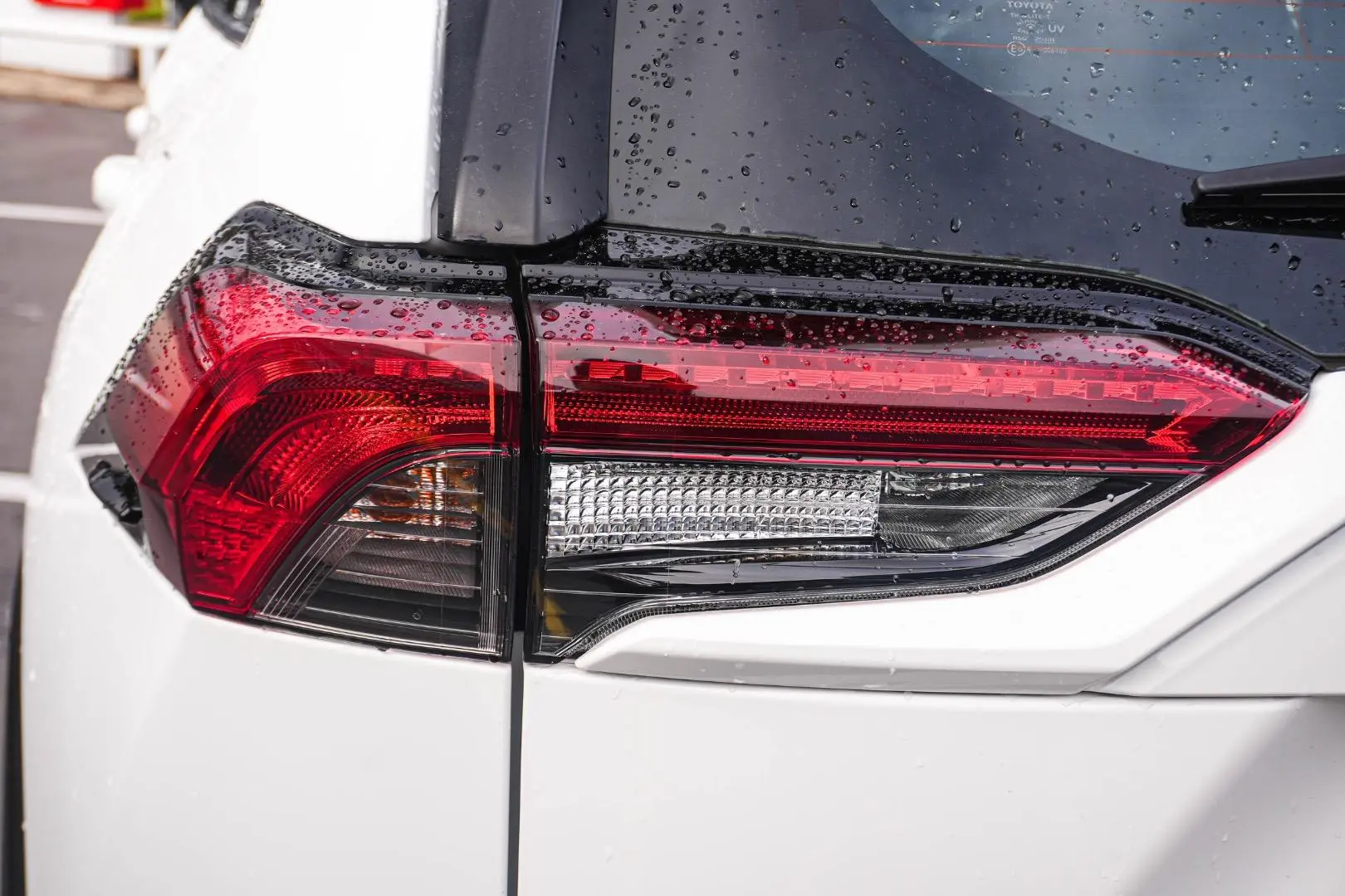 2020 Toyota RAV4 Gallery Image 14