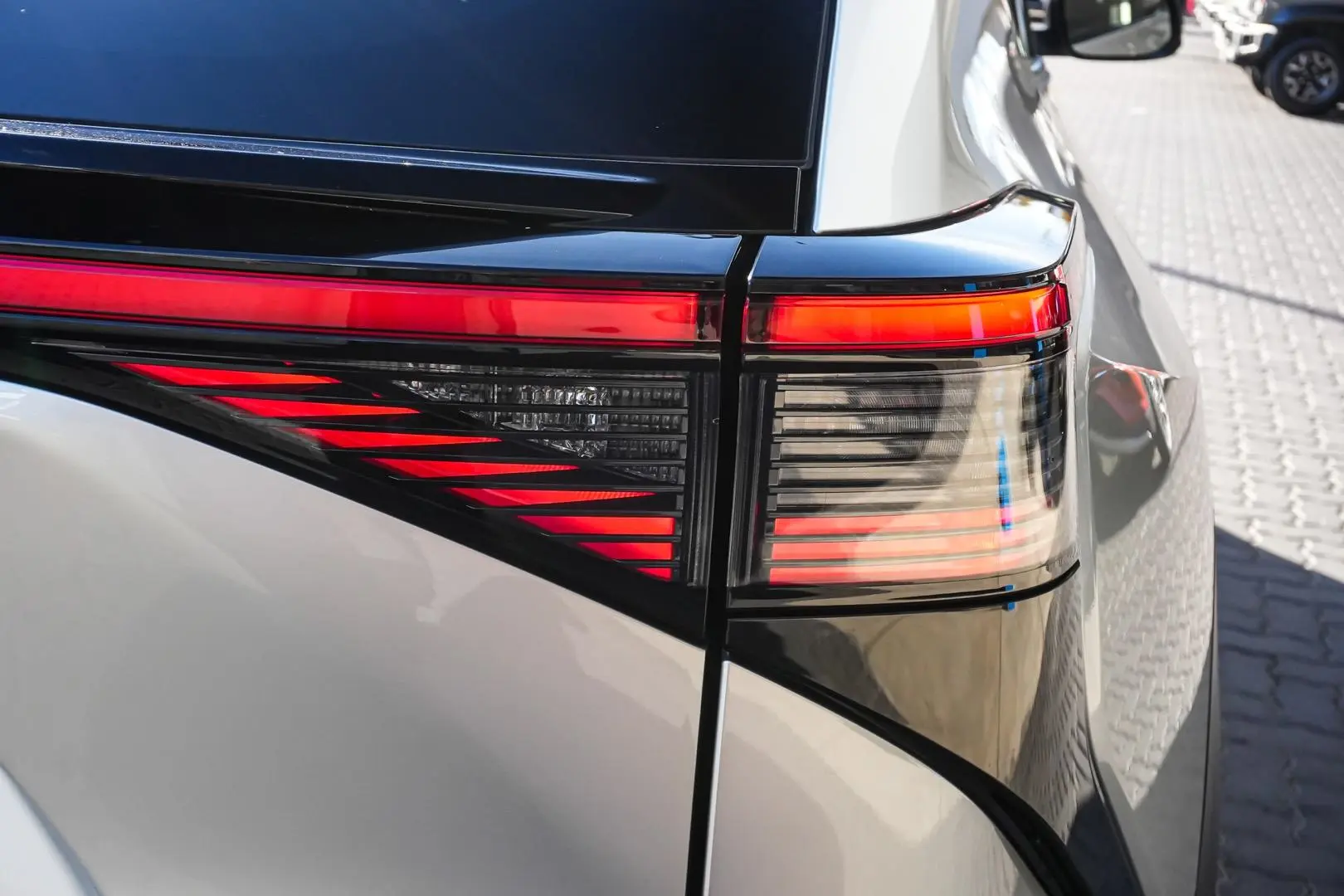 2024 Toyota bZ4X Gallery Image 14