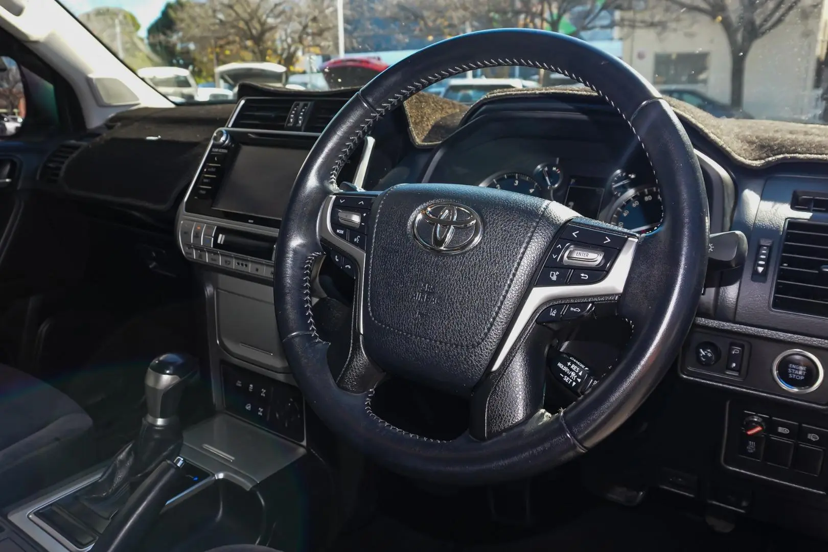 2017 Toyota Landcruiser Prado Gallery Image 6