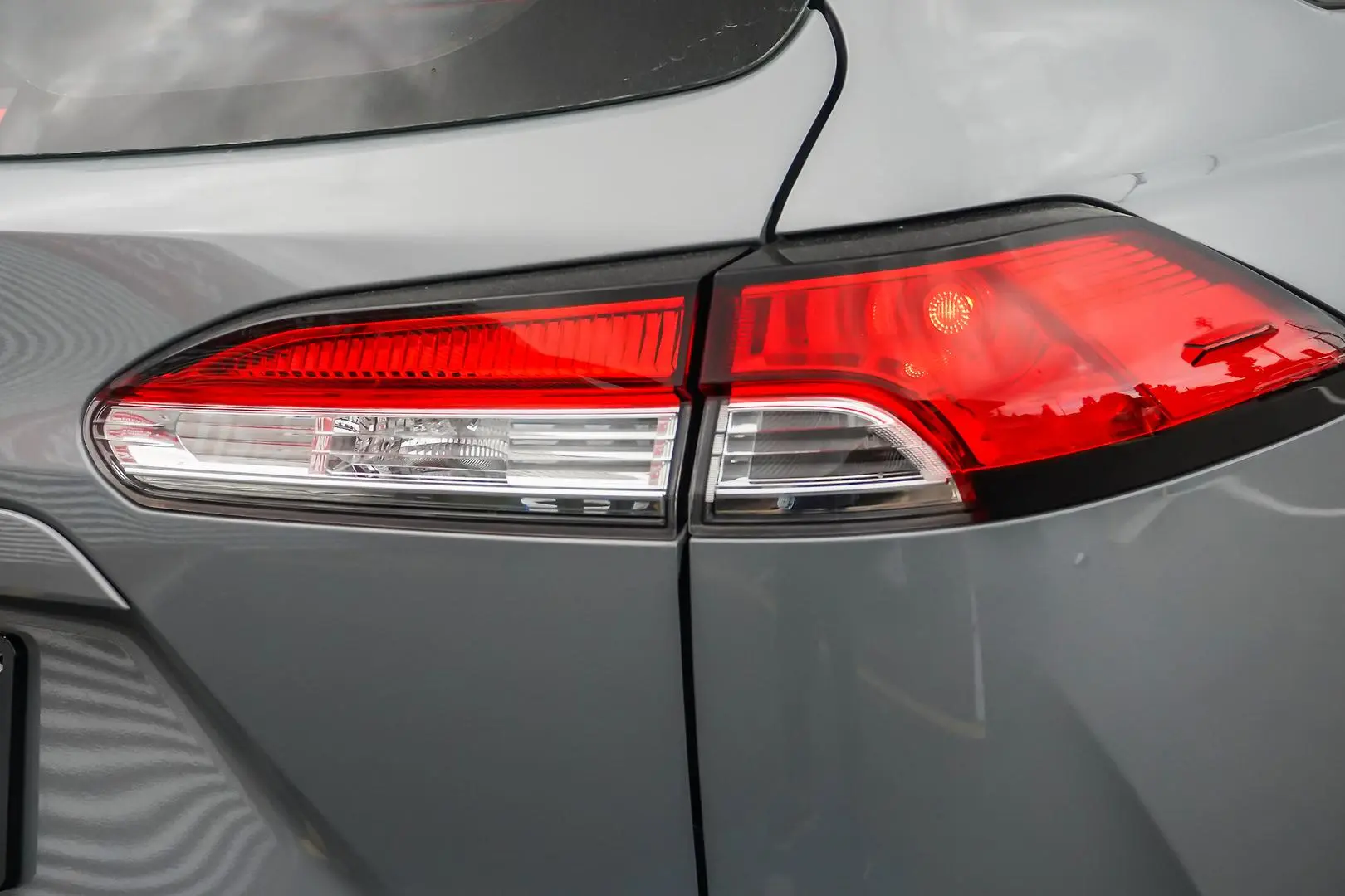 2023 Toyota Corolla Cross Gallery Image 2
