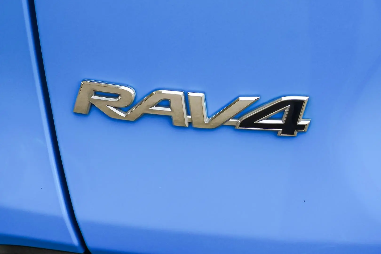 2020 Toyota RAV4 Gallery Image 15