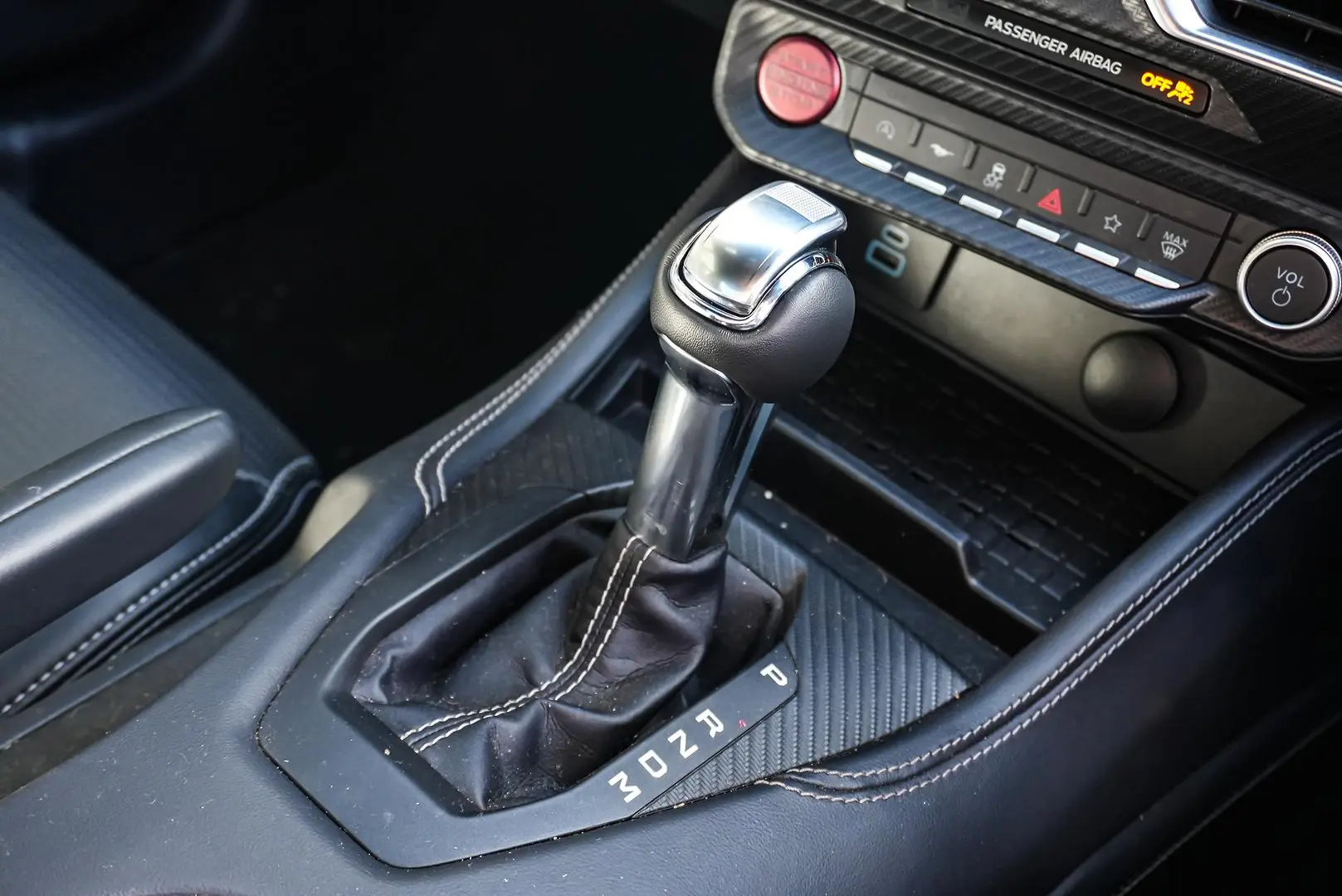 2024 Ford Mustang Gallery Image 18