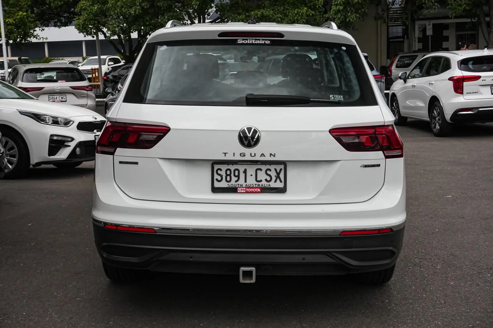 2022 Volkswagen Tiguan Gallery Image 6
