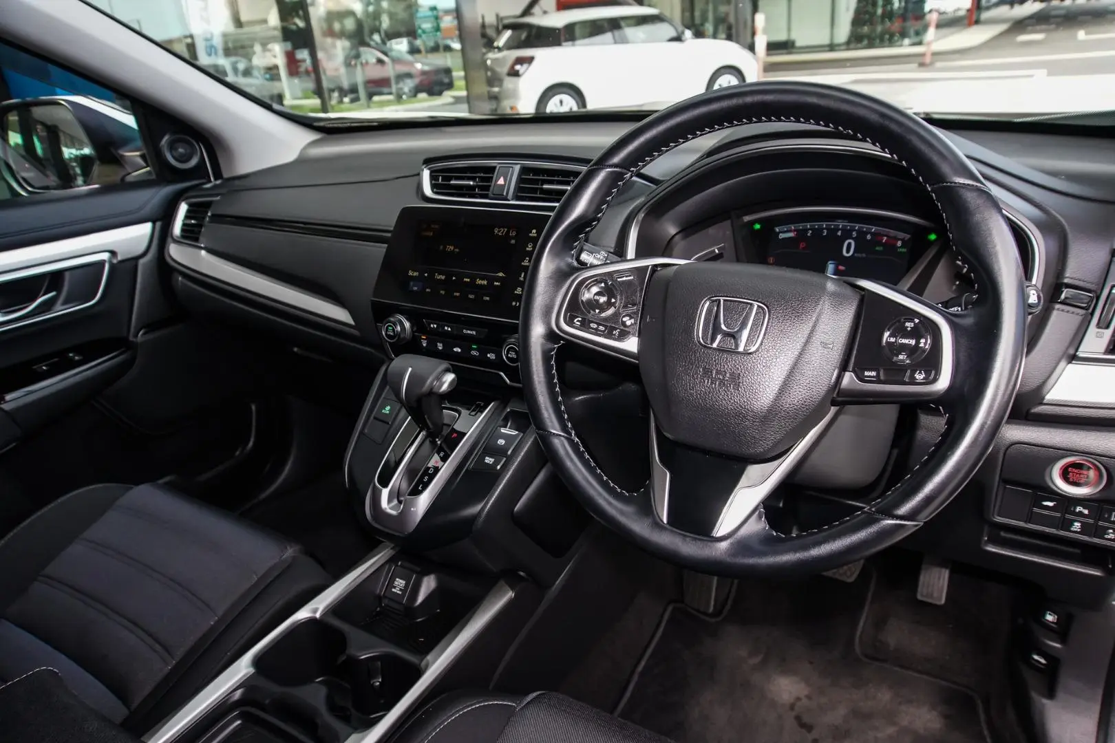 2019 Honda Cr-V Gallery Image 6