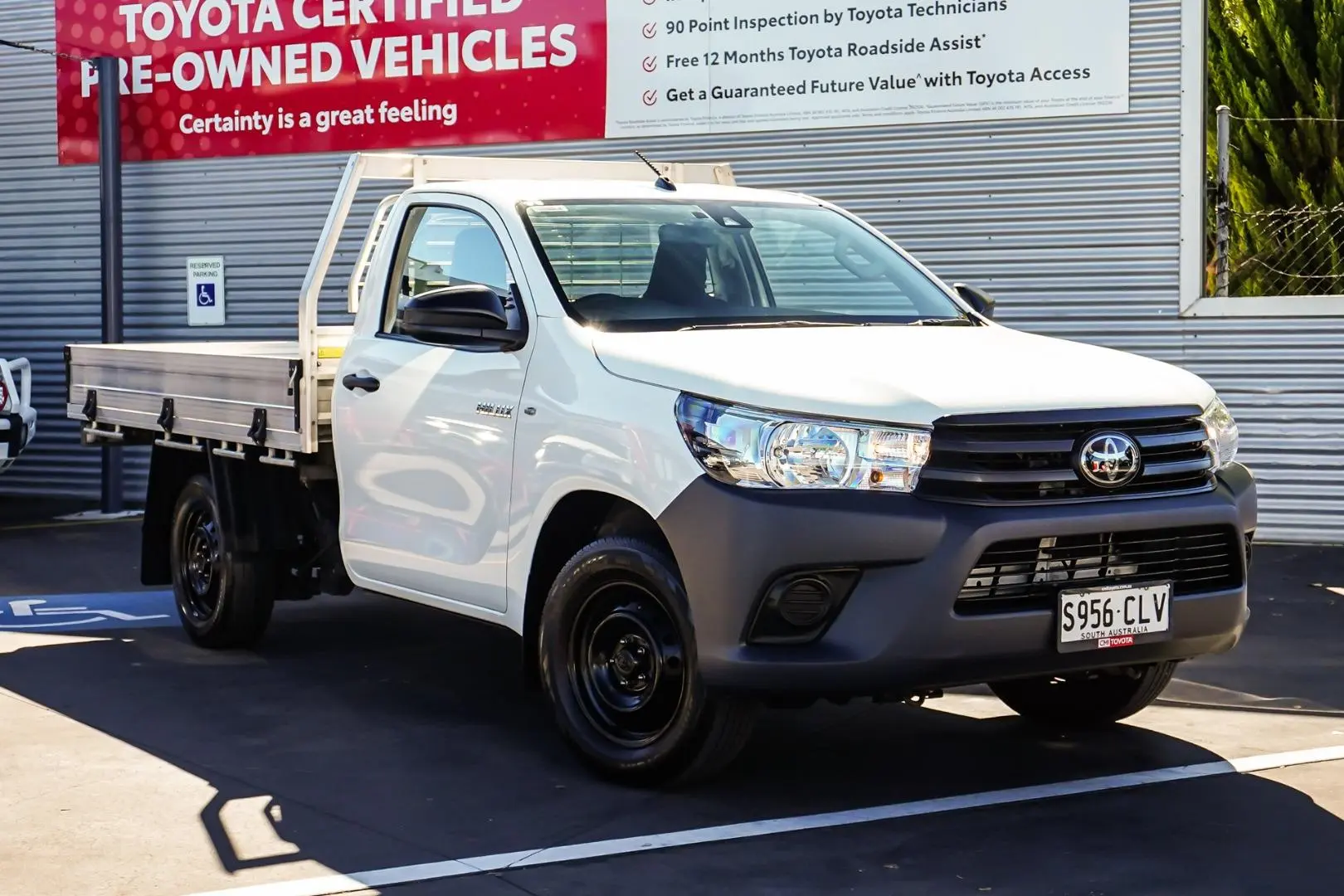 2021 Toyota Hilux Gallery Image 1