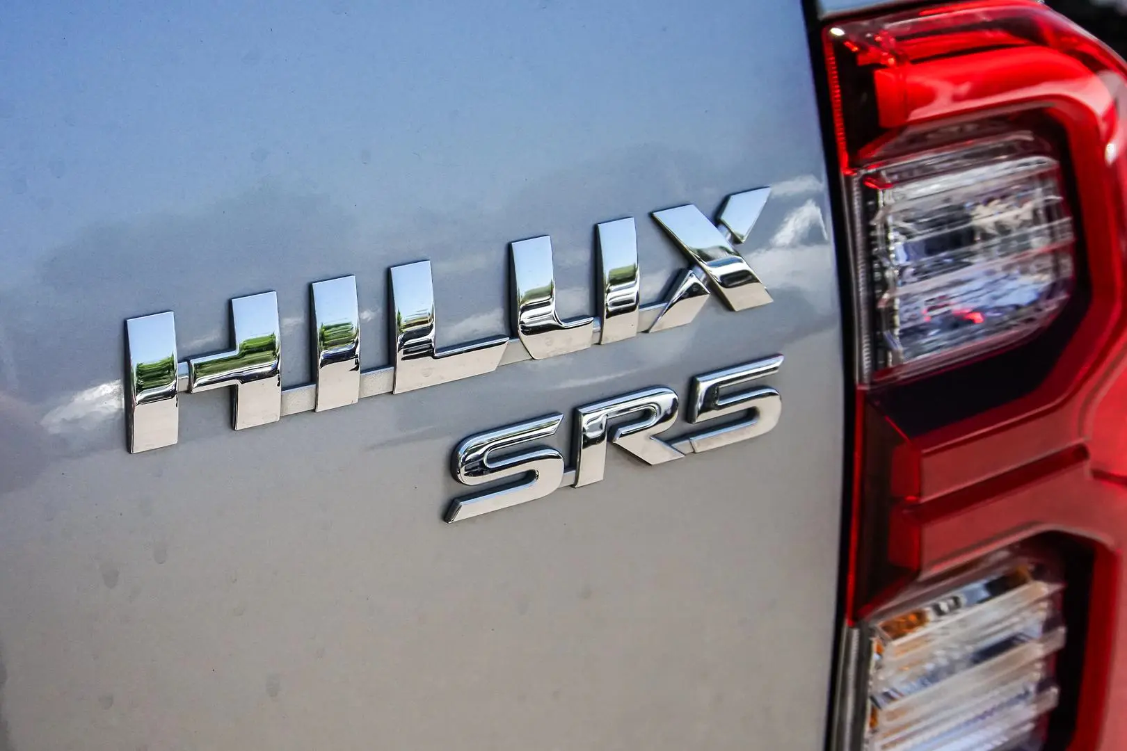 2022 Toyota Hilux Gallery Image 15