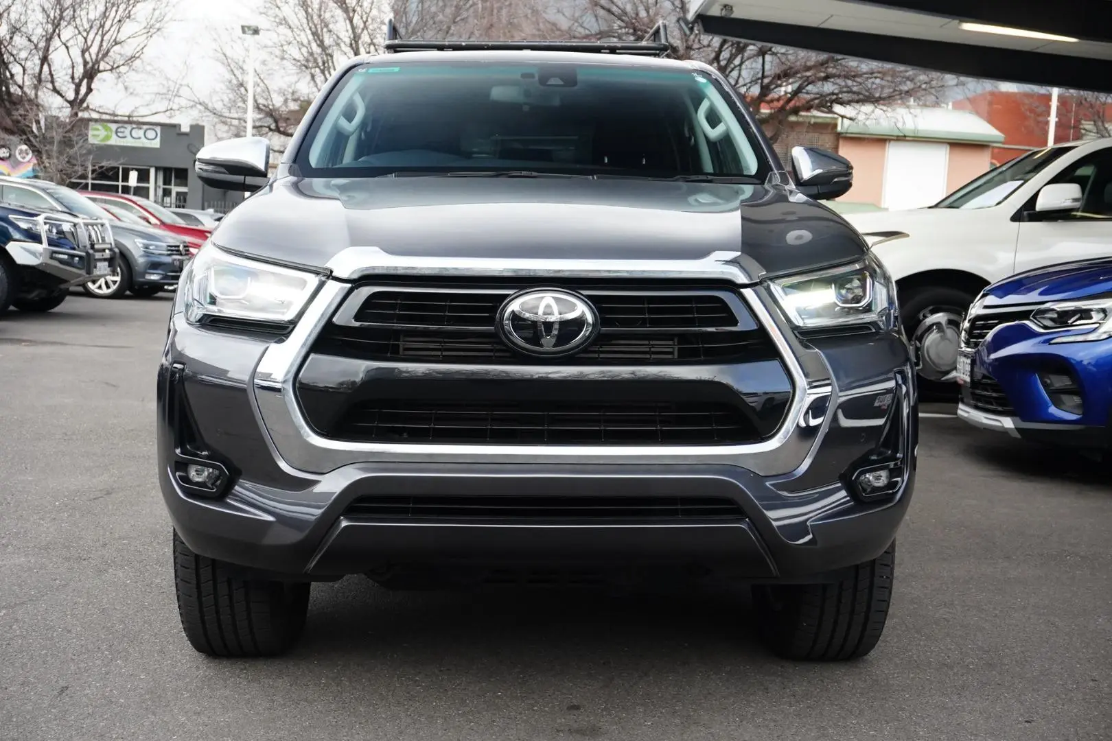 2022 Toyota Hilux Gallery Image 5