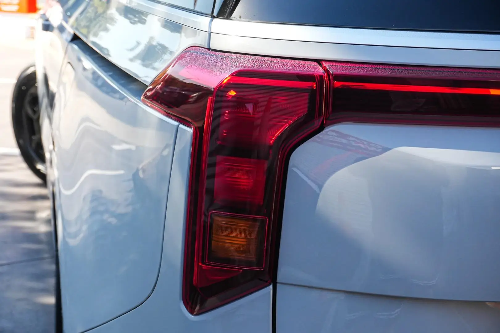 2024 Kia Carnival Gallery Image 13