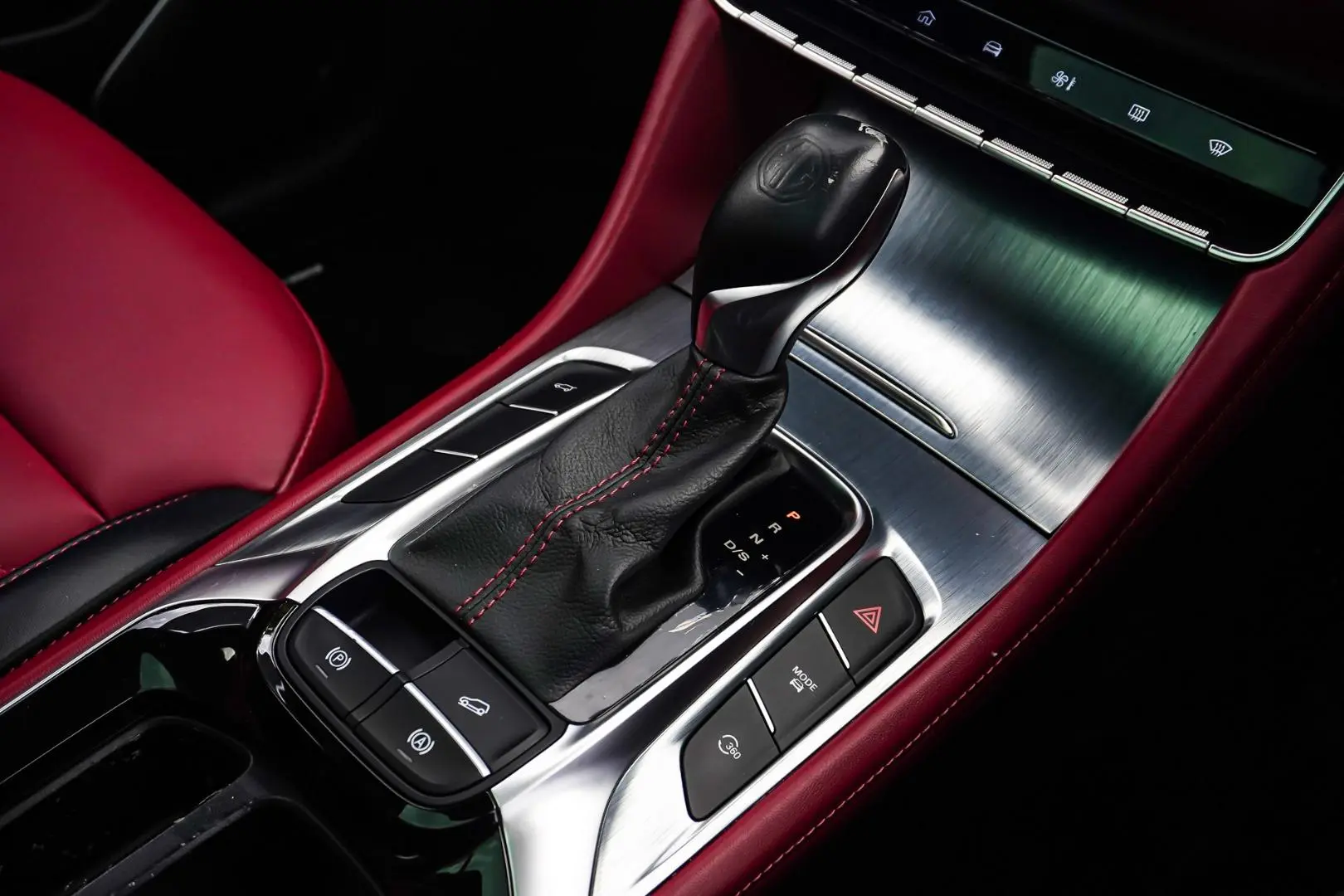 2021 MG HS Gallery Image 19