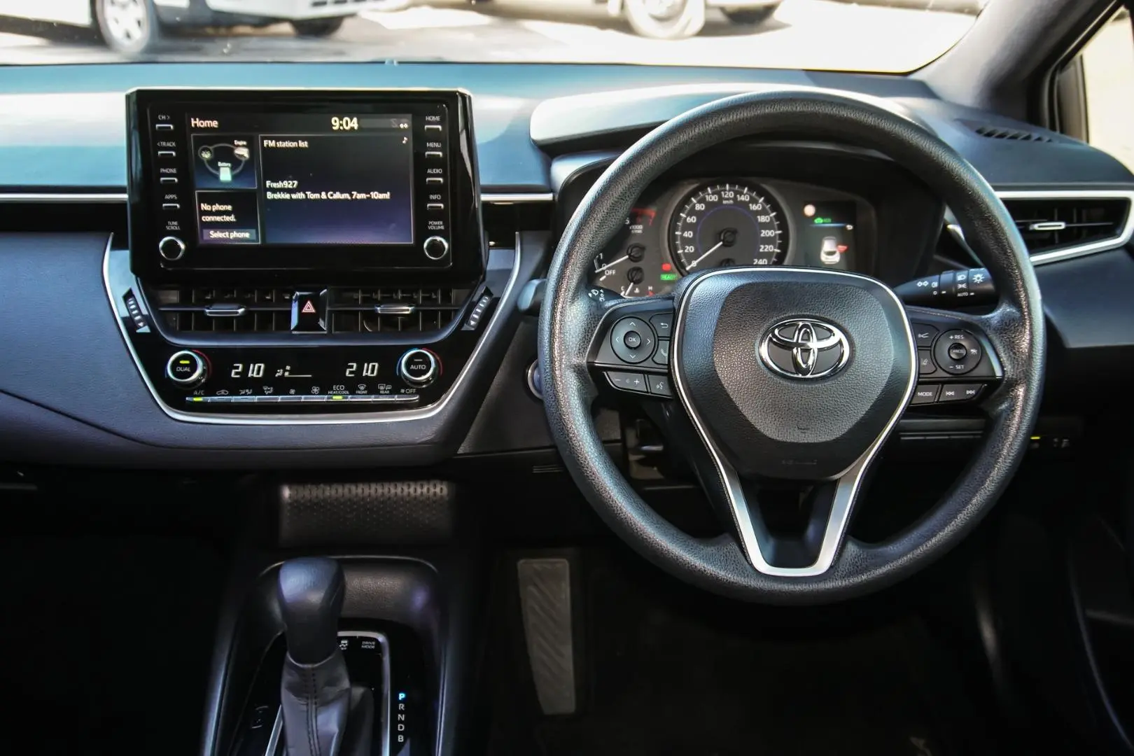 2019 Toyota Corolla Gallery Image 8