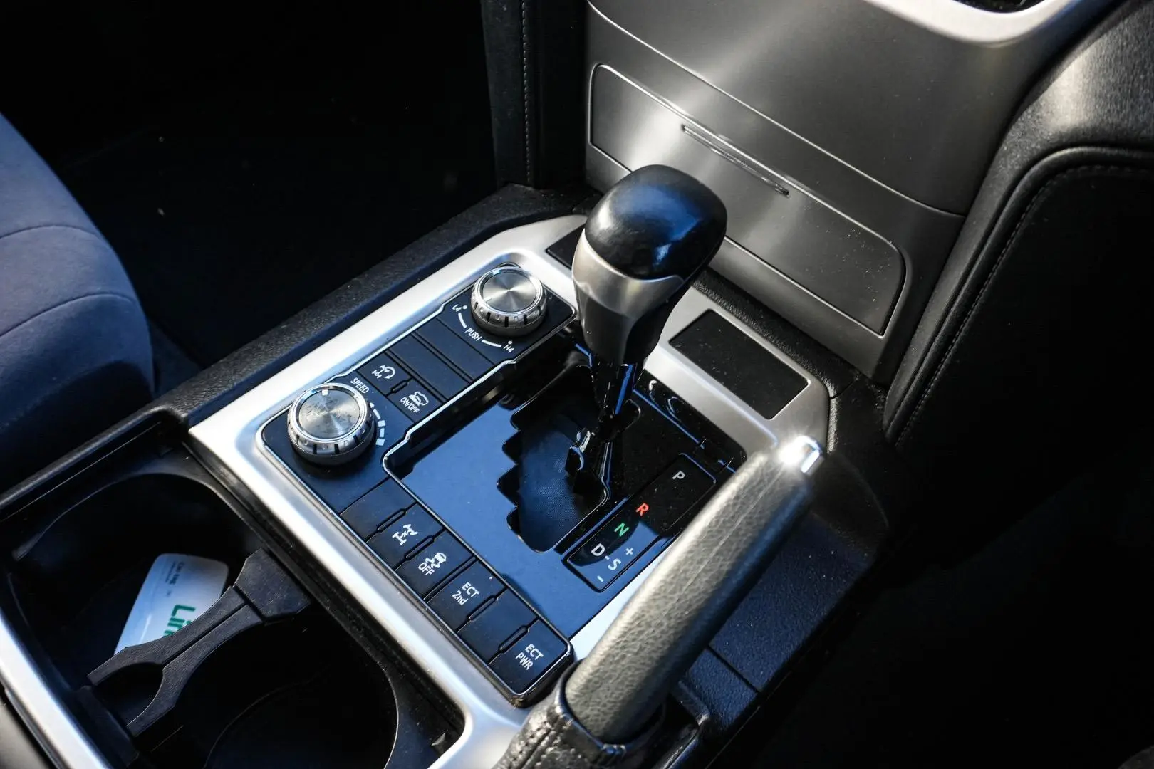 2018 Toyota Landcruiser Gallery Image 19