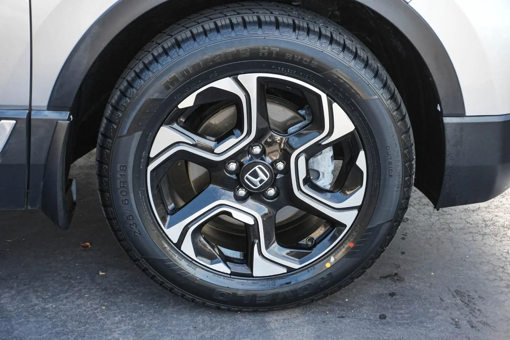 2018 Honda CR-V Gallery Image 13
