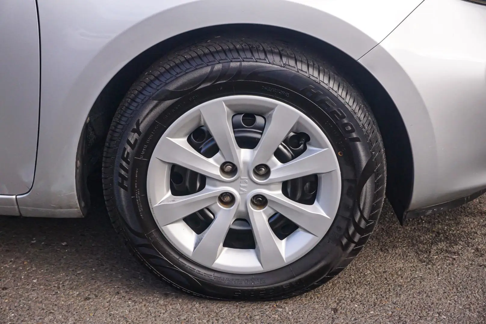 2013 Kia Rio Gallery Image 13