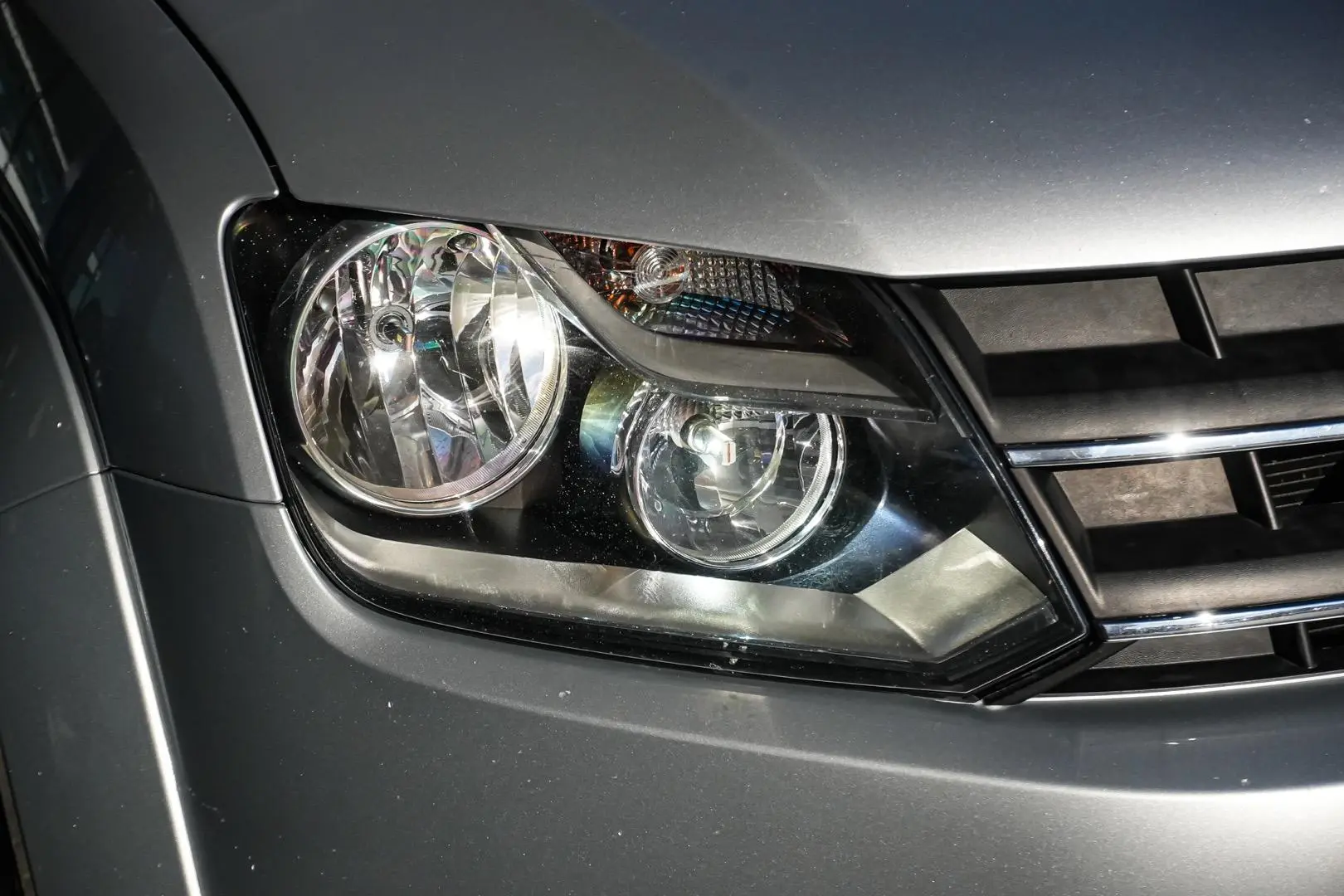 2011 Volkswagen Amarok Gallery Image 12