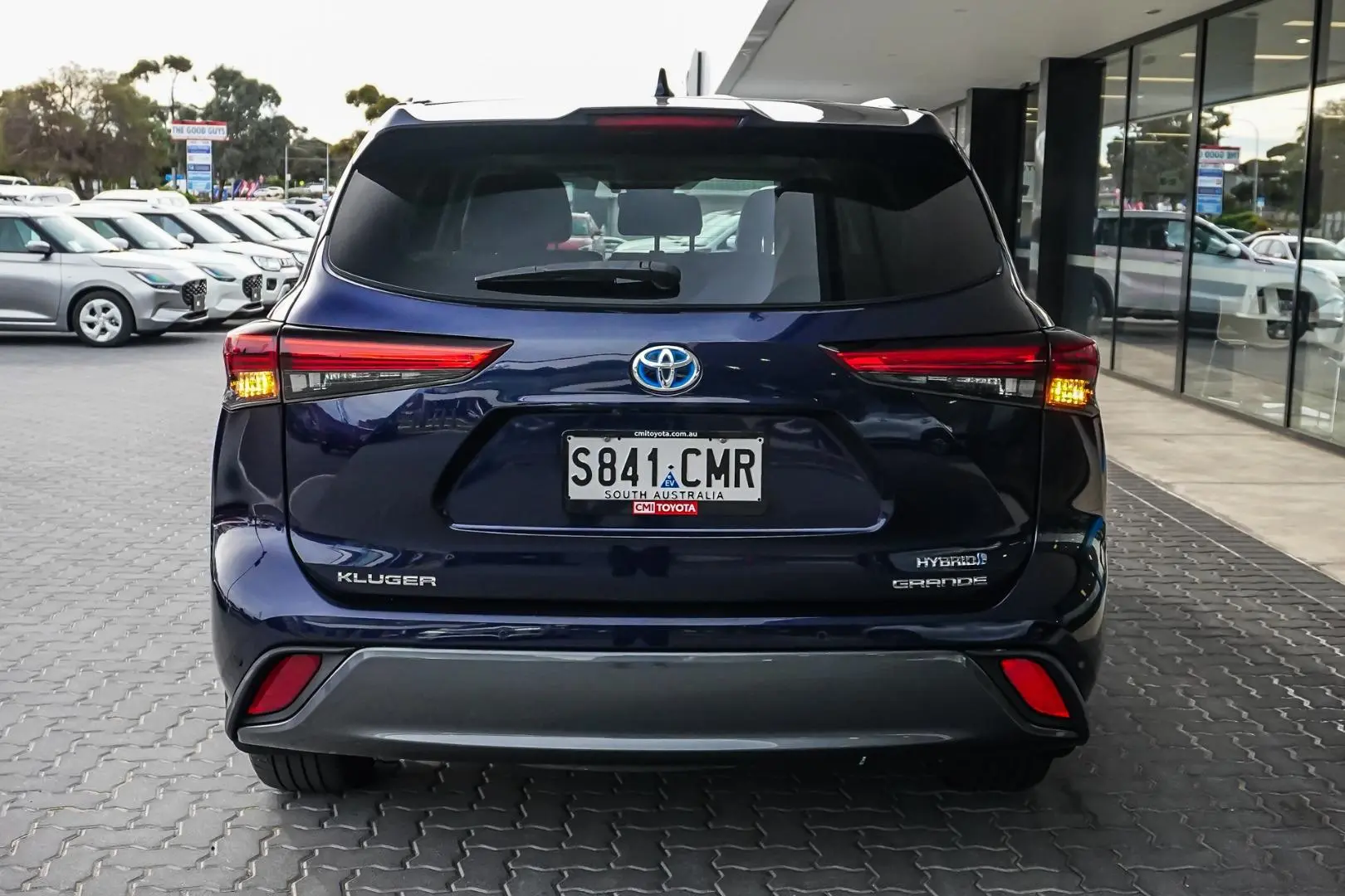 2021 Toyota Kluger Gallery Image 6